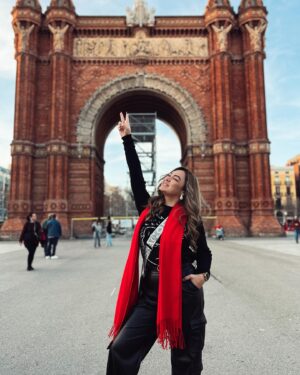 Meg Imperial Instagram - 📍Arc de Triomf, Barcelona, Spain