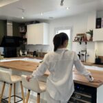 Meg Verschelle Instagram – Concours de folie – TERMINÉ 🥰
Avec @meilleursagents on vous propose de remporter 1000€ de bon d’achat afin de décorer votre intérieur ! Pour ma part, c’est trop important de se sentir bien chez soi, avec de belles petites choses qui rendent votre chez vous waouh 😍 Pour participer c’est simple : s’abonner à: @pidi_meg & @meilleursagents – ❤️ 
Likez  ce Réel et taguez deux amis qui auraient besoin de refaire leur intérieur dans les commentaires. 

Publicité