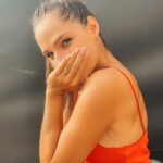 Meg Verschelle Instagram - Seul l’amour peut garder quelqu’un vivant ❤️💯