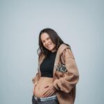 Meg Verschelle Instagram – NOUVELLE COLLECTION LOCKD DISPONIBLE à 21h 🔥
Petit shooting avec la team pour fêter ça 🥰
N’hésitez pas à vous faire plaisir 🛒
@lockd_clothing 
➡️ https://lockdshop.com
ou lien en bio