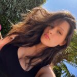 Meg Verschelle Instagram - ☀️selfie time