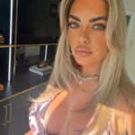 Megan Barton Hanson Instagram - NEW HAIR. NEW MOOD. NEW DAY. 🌴