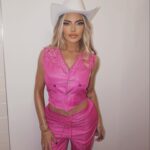 Megan Barton Hanson Instagram - Barbie cameo 💕 for @thebigfatquizoftheyear