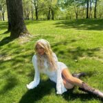 Megan Moroney Instagram – my edit with @prettylittlething is live now 💛🌷 i had so much fun shooting these looks in nashville & can’t wait to see y’all looking CUTEEEEE in these fits!