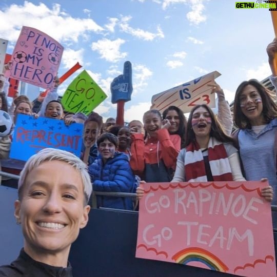 Megan Rapinoe Instagram - Megan Rapinoe and Team USA are ready, are you? 🇺🇸 #BroughtToYouByGoogle #FixedOnPixel