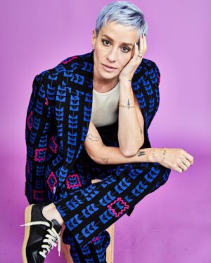 Megan Rapinoe Instagram - Time Magazine cover ✨

📸: @daniellelevitt