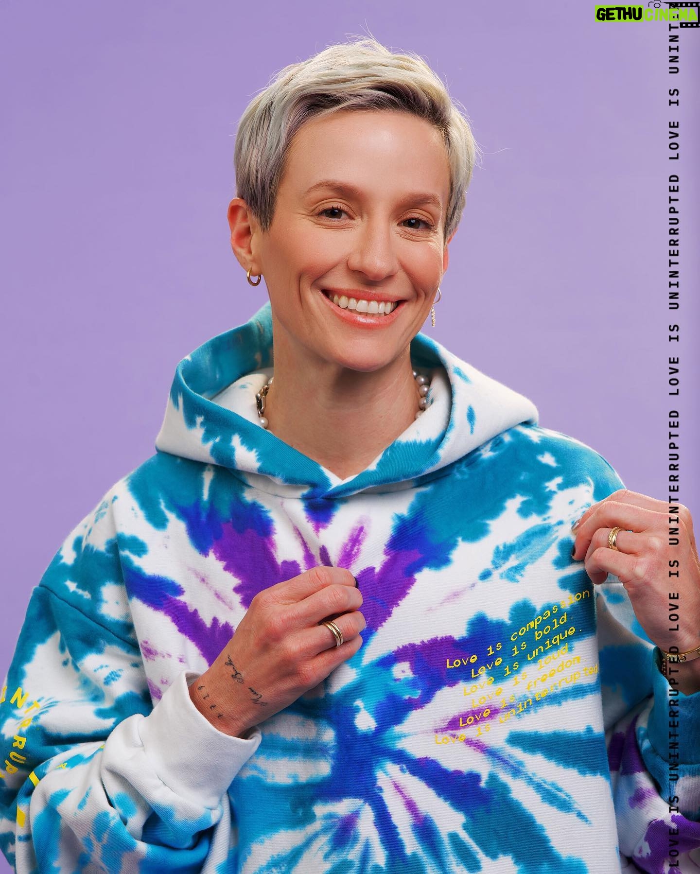 Megan Rapinoe Instagram - Utah is home to this weekend’s All-Star Game—but also the home to a bill that prevents young trans athletes from playing the games they love. We proudly stand with our trans family and support ALL athletes. 🏳️⚧️ The LOVE IS: Solidarity hoodie, made with @mrapinoe & @sbird10, drops this Friday at 9 am PT on our online shop & IG Store. #LoveIsUNINTERRUPTED #DontPlayScared