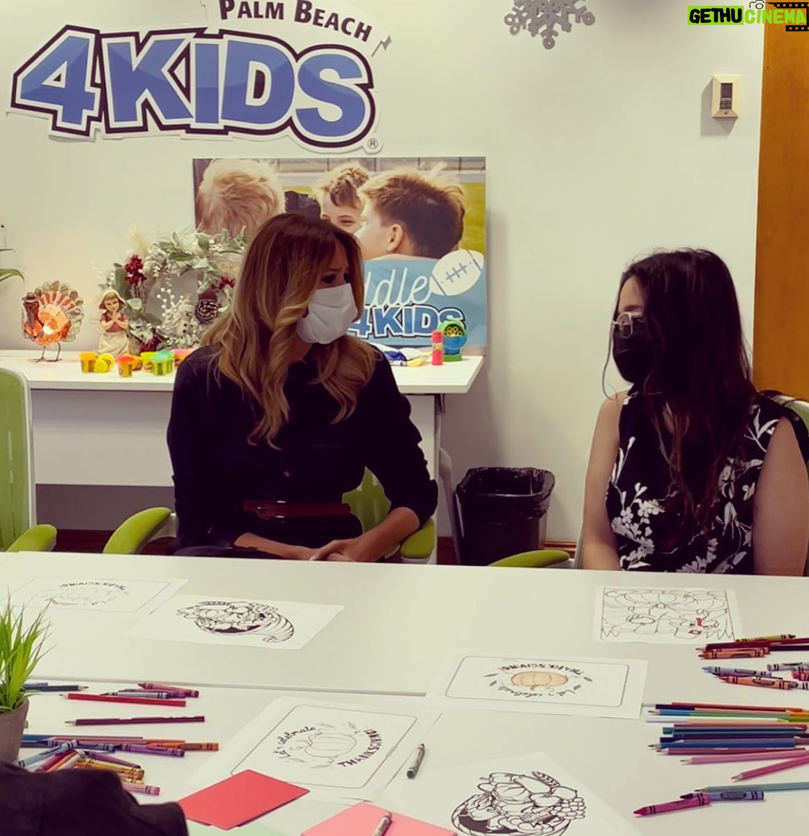 Melania Trump - 38.6K Likes - Thanksgiving is about gratitude, reflection, & giving back to our communities. Thank you @4kids.us for showing me the wonderful network you have built to support our Nation's children. Your work is inspirational & essential to helping those in need.
#HappyThanksgiving
