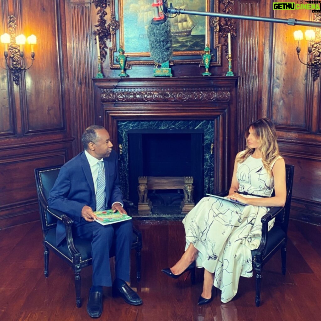 Melania Trump Instagram - Thank you Dr. Carson for donating books to our Nation’s foster children. It was wonderful to join you to read your new book “Why America Matters”. #FosteringTheFuture #BeBest https://youtu.be/OfTQSPfmZeQ