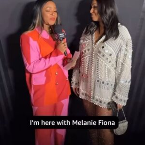 Melanie Fiona Instagram - 👉🏾👉🏾👉🏾 Coining my personal style as “Thug Elegance” ✨ 💪🏾✨… cause if “Blow The Whistle” happens to come on, I’m ready…
in any outfit. 💃🏽🤸🏾‍♂️👌🏾

Swipe for the receipts 😎 #IYKYK