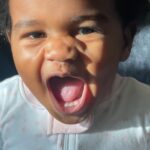 Melanie Fiona Instagram - Here’s some #KaiaLove ASMR. She’s wildly animated, a super smart copy cat and ALWAYS HUNGRY. HOMEGIRL CAN EAT!!!! Also, proof that she does in fact say Mama. All. The. Time now. 😵‍💫