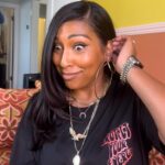 Melanie Fiona Instagram - Did anyone else think that becoming a mama would fix all their bad habits? We know @melaniefiona isn’t alone on this one! What did you think would magically change when becoming a mother based on pure delusion 😅 Let us know in the comments! #themamasden