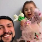 Melek Baykal Instagram – Yeni nesil babaları çok seviyorum kızlarına sonsuz kez gösteriyorlar şefkati, huzuru, mutluluğu … Eski zamanlarda babalarından şefkat göremeyen nice evlatların huzuru, mutluluğu yarım kaldı 🧿 İyiki varsınız yeni nesil kız babalar ❤️ Mutluluğunuz daim olsun ❤️