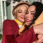 Melika Sharifinia Instagram – ا
در کنار عزیزترینِ دلم خواهر بی‌نظیرم ، وینفرد خانومِ مری‌ پاپینز که بازی جذاب و درستش هر بار اشک شوق به چشم‌هام آورد و از دیدن قدرت و تسلطش روی صحنه غرق در غرور و لذت شدم و با نوای دل‌نشین سازش هر بار دلم براش رفت و با تمام وجودم بهش افتخار کردم 😍👏♥️
و شخصِ خانومِ مری‌ پاپینز ، بهنوش جانِ زیبا و جذاب که واقعا نقش به این سختی رو با اون‌همه حرکت و آواز  به بهترین نحو اجرا کرد و یک مری پاپینز لوند و‌ دلبرانه رو مهمون قلبم کرد ♥️👏💋
و اما برت عزیز که با اجرای تحسین برانگیزش هر بار لبخند به لبم آورد و با صدای زیباش توانایی‌هاش رو به رخ کشید 👏👌🌹
و جین و مایکل عزییییزدلم ، بازیگرای کوچولو و خوش آتیه‌ی مری پاپینز که واقعا نمی‌دونم چطور در این سن تونستن به این خوبی بازی کنن و به این کوکی بخونن ! خلاصه که بدجوری دلمو بردن ♥️😍♥️
من مری‌پاپینز رو با بازی هر دو آقای بنکس عزیز یعنی هم احسان کرمی و هم کاظم سیاحی دیدم و به نظرم با وجود تفاوت دلپذیری که اجراشون باهم داشت هر دو به شدت روی صحنه درخشیدن👌👏🌹
واقعا نمیشه بیشتر از این تک تک درباره‌ی بازی‌ها نظر بدم ولی می‌خوام چند تا از صحنه‌های این تئاتر که هایلایت قلبم شدن رو بهتون بگم :
 صحنه‌ی باشکوهِ مغازه‌ی واژه فروشی (سوپرکالی)
صحنه‌ی اون سگِ پدرسگ !!ا
 صحنه‌ی مردِ دونه‌ی پرنده فروش ! با صدای معرکه‌ش 
صحنه‌ی نمایش وینفرد با پیانوی معرکه‌ش 
و صحنه‌ی زیبای خداحافظی مری‌پاپینز و برت (فینال ، بادبادک‌ها) 
ا
وقتی گفت قراره مری پاپینز رو اجرا کنن ذوق کردم 
همیشه عاشق جادو بودم و هستم و خواهم بود 
از فکر تماشای این همه رنگ و شور و‌ عشق و جادو 
روی سن تالار وحدت واقعا به وجد اومده بودم 
و همش با خودم می‌گفتم چطور می‌خوان این کار بزرگ رو 
با اینهمه اتفاقِ غیر ممکن اجرا کنن ! 
ولی نتیجه حتی از بهترین حالتی که تصور کرده بودم هم بهتر بود!ا
یک کار پرشور و باشکوه که تمام غیرممکن‌ها رو ‌ممکن کرده بود 
با بازی‌های فوق‌العاده‌ش ، طراحی حرکت و گروه درجه‌ یکش ، آواز و موسیقی پر ابهتش ، طراحی صحنه‌ و لباس درستش ، کارگردانی عالی و جادوهای جذاب و دلبرانه‌ی مری‌ پاپینزیش!
الحق که تماشاچی رو دو ساعت از تمام مشکلاتش دور می‌کرد و می‌برد به دنیایی که توش مهربونی تنها دغدغه بود
خسته نباشید می‌گم به کل گروه مری‌پاپینز ، روی صحنه ، پشت صحنه
 و اون عزیزانِ زیرِ صحنه ! 
پیشنهاد می‌کنم این کار زیبا رو ببینین، فقط ۶ اجرا باقی مونده ♥️ ا
پ ن : نور برای عکاسی فاجعه بود 
خون دل خوردم تا اینا از توش در اومد! 😐 
پ پ ن : عاشق عکس چهارمم 😌
