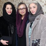 Melika Sharifinia Instagram - ا اکران درخونگاه با دو تن از بهترین بازیگران سینمای ایران 👌 پانی جون پناهی‌های همیشه بی‌نظیر و دلبر ❤️ و امین حیایی درجه یک و نازنین 🌹 همراه با عسل‌بانوی قشنگم 💋 ا عکس‌های زیبا از @sepideh_sadatii عزیز 🌹 ا #ملیکا_شریفی_نیا #آزیتاحاجیان #پانته_آ_پناهی_ها #امین_حیایی #سیاوش_اسعدی #مهراوه_شريفى_نيا #جشنواره_فیلم_فجر #درخونگاه