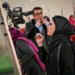 Melika Sharifinia Instagram – ا
این خندوانه‌ی جذاب 
در کنار رامبد جوان خلاق و دوست داشتنی 
داور عزیزمون آقا سپند امیرسلیمانی
سانیای خوشگلم ، هم تیمیِ بی‌نظیر
سامان و لیندای عزیز
و جناب‌ خانِ دست و پا شکسته !! 😂
حسابی خوش گذشت جاتون خالی ❤️
ا
حالا بگین ببینم ، دوست داشتین ؟ 
با ادابازیِ مورفی‌ها حال کردین یا نههههه؟؟ 😀
ا
پ.ن : کَل‌کل‌ِ مورفی‌ها فقط و فقط برای جذاب‌تر شدن 
مسابقه بوده و هیچ ارزش دیگری ندارد 😬
ا
تکرار ساعت : ۳ بامداد ، ۷ صبح ، ۱۱ صبح و  ۵ بعد از ظهر 
ا
لباس زیبا از دوست مهربونم @mmmahi_ ❤️
شالی که دوستش می‌دارم از عزیز هنرمند @paniz.style 🌹