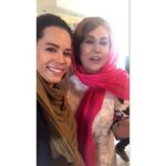 Melika Sharifinia Instagram - ا یک پشت صحنه‌ی زیرخاکی از دلدادگان به مناسبت تولد کارگردان فداکارمون !!! 😂 در کنار عزیز‌دل‌مون ، مهرانه‌جون زیبا ♥️ خیلی مبارک باشه آقا🌹 ا ا @manouchehrhadii #منوچهر_هادی #مهرانه_مهین_ترابی #ملیکا_شریفی_نیا #دلدادگان #تولد #کیک #خنده #تلویزیون #یاد_ایام