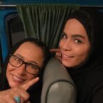 Melika Sharifinia Instagram - . با کلی محاسبه دارم بوته‌های خارو رد می‌کنم ‎قاه قاه می‌خنده و می‌گه با اون راه رفتنت ‎آخ خ خ یه بار همین‌جوری بخوری زمین ‎آی ی ی بخندم آی ی ی ی ی بخندم! ‎با خنده می‌گم عمرا عزیزم، من مسلط‌تر از این حرفام ‎می‌خنده ‎می‌خندم ‎می‌خنده ‎دلم غنج می‌زنه ‎واسه‌ اون یه باری که ‎قراره بخورم زمین ‎که آی ی ی بخنده! ‎آخ خ خ ‎که فقط دلم می‌خواد ‎همین‌‌طور تا اَبد ‎هِی من بخورم زمین و هی اون ‎آ ی ی ی ی ی بخنده! . . به وقت پنج و نیم صبح با عسل‌بانوی دل‌ها شب‌های نجلا . . پ‌ن: هیچ چیز برای یک شب ‌زنده‌دار سخت‌تر از روزکاری نیست! شب‌کاری کجایی که یادت بخیر🙄 . . #خنده #نجلا #سریال #تلویزیون #محرم #شبکه_سه #ملیکا_شریفی_نیا #آزیتاحاجیان #خیرالله_تقیانی_پور
