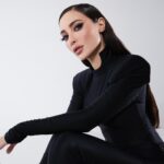 Melike İpek Yalova Instagram - M E L İ K E ✨ @mipekyalova @gardiropmagazin #gardiropcover #gardiropmagazin   Yeni sayımız tüm dijital platformlarda ✨   #melikeipekyalova Yayınlar Direktörü: @gulay_ozdemir Video: @cemdmrtas @icanyilmazcom Fotoğraflar: @serhathayri Moda ve Güzellik Direktörü: @caglakucukdereli Styling: @nernee Makyaj Ürünleri: @pastelkozmetik Saç: @atakangelisli Makyaj: @burak.mert.aydn Kurumsal İletişim: @mine.gunduz Marka İletişimi: @yoncayalki Prodüksiyon: @nutekstudio Teşekkürler @ontalent.tr @alikeser_