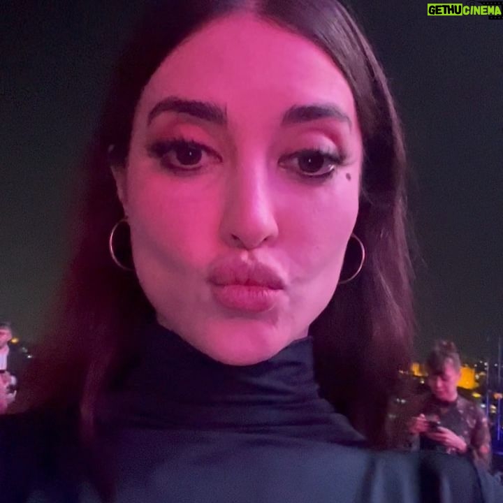 Melike İpek Yalova Instagram - Bu dump isini kim icat ettiyse thanks😏🧡