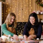 Melinda Gates Instagram - Seattle is a city full of amazing small businesses—including @thepastryproject_. I loved learning about The Pastry Project’s mission from one of their co-founders Emily, who also taught me some great tips for decorating cookies! 🍪   What organizations are you supporting this holiday season?