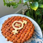 Melinda Gates Instagram - Happy Pi(e) Day! The amazing Seattle baker @lokokitchen designed this gender equality pie for @pivotal_ventures, and I can’t get over how beautiful (and delicious) it looks. #piday