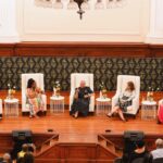 Melinda Gates Instagram - It was such a privilege to spend time in South Africa with visionary leaders who are working to remove the barriers that hold women and girls back. Here are a few highlights from my trip this week—including participating in a panel about child marriage alongside @michelleobama and Amal Clooney (@clooneyfoundationforjustice), learning about literacy programs from students and teachers at a primary school, spending time with the remarkable Graça Machel, and talking about women’s power at the @thetutulegacy