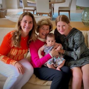 Melinda Gates Instagram - A few of my favorite Valentines 🥰