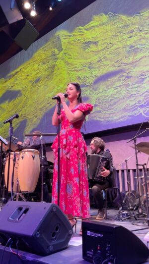 Melissa Barrera Instagram - A taste of @fridathemusical ❤️‍🔥
Had the immense honor of performing “Wings” last night at @lincolncenter Atrium to celebrate the release of my dear friend @jaimelozano ‘s album: Songs by an Immigrant vol.2 (go stream it now to hear the full song and other incredible ones that will make you cry). 
It was also a beautiful way to celebrate the beginning of Hispanic Heritage month AND Mexican Independence (Viva México ca***es!) 🇲🇽 a night en Familia.
PS: I hadn’t sung live on a stage since probably 2016 so this was an extra special night. Gracias Jaime por la invitación y por tanto 🙏🏻