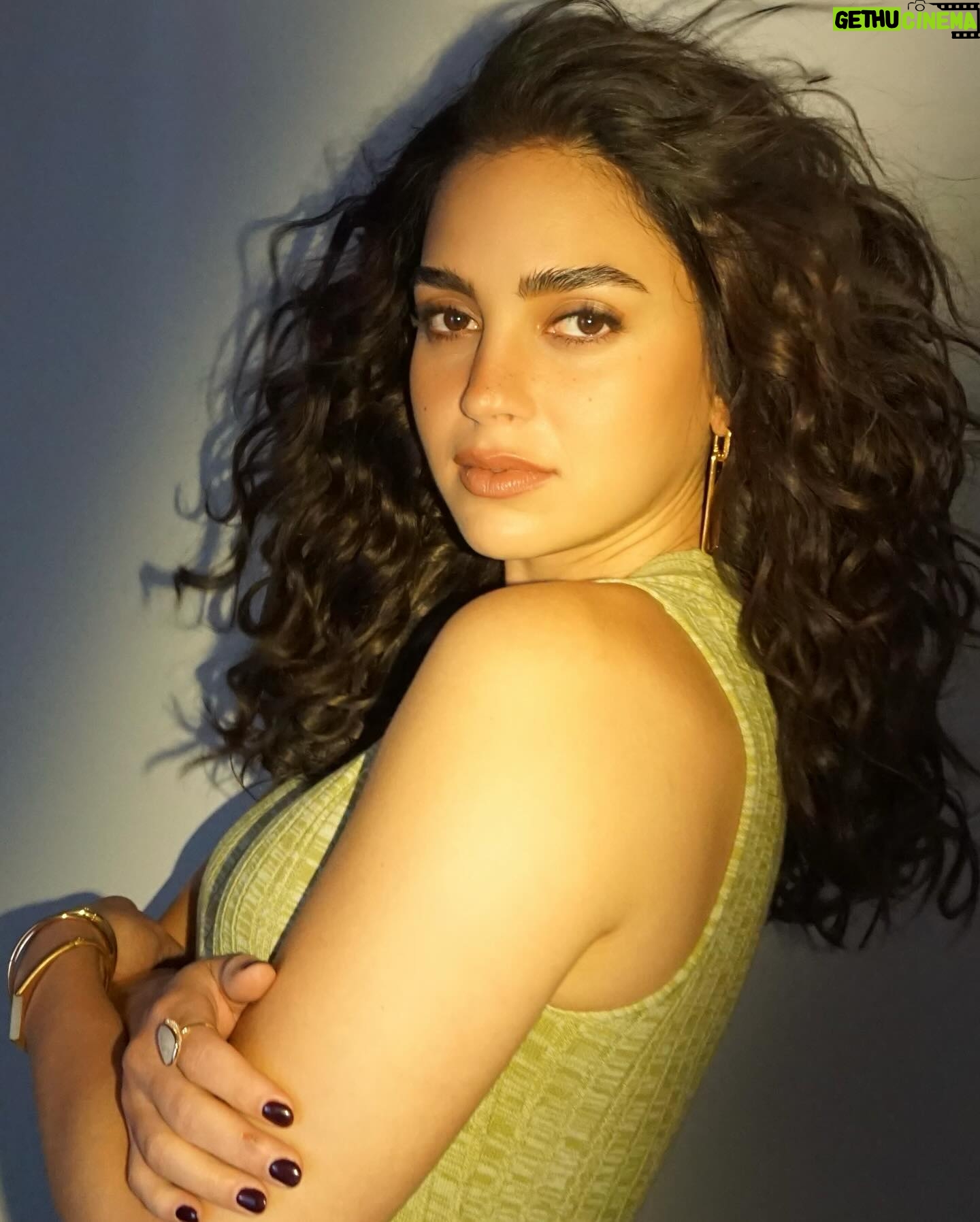 Melissa Barrera Instagram - It’s Abigail week bebe! #pressdays