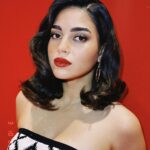Melissa Barrera Instagram – 🩸🩸🩸🩸🩸🩸
It’s #screamday babies
Hope you have your tix for this weekend 
No Spoilers Please 🙏🏻 let everyone play the game  @screammovies #screamvi