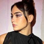 Melissa Barrera Instagram - Very 🌺 power