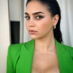 Melissa Barrera Instagram - Somebody stop me! 💚 CARMEN is in theaters today in LA & NY And the original soundtrack is out today too! So happy to share this beautiful movie with all of you! Thank you for watching and listening 🙏🏻