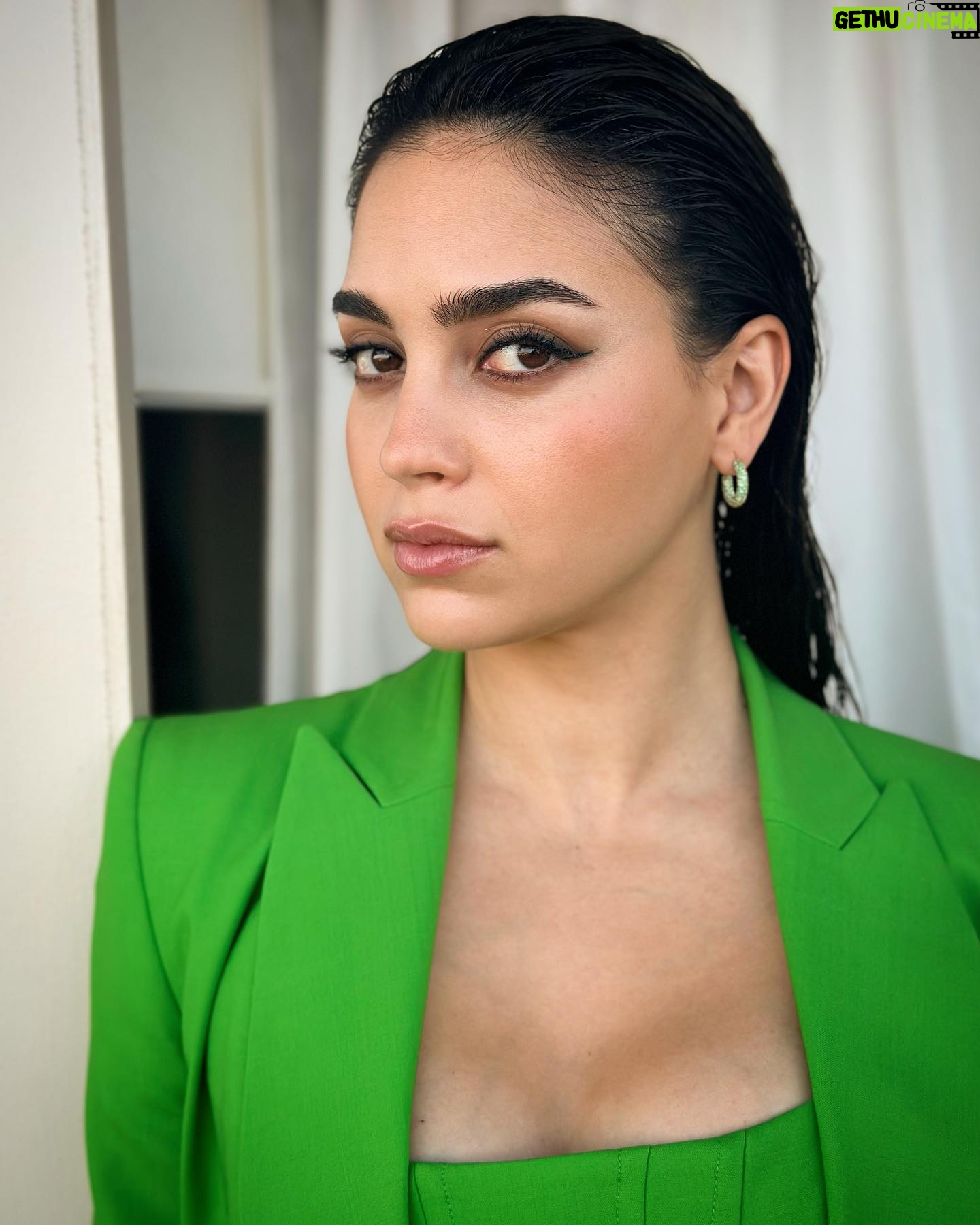 Melissa Barrera Instagram - Somebody stop me! π CARMEN is in theaters today in LA & NY And the original soundtrack is out today too! So happy to share this beautiful movie with all of you! Thank you for watching and listening ππ»