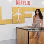 Melissa Gorga Instagram - Date night hits different these days🍸One thing about being in this business is the amazing people I get to meet. @kevinhart4real such a gentleman and so kind. I love when major stars keep their 2 feet on the ground. @netflix #liftmovie