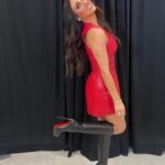 Melissa Gorga Instagram - Bet on red ♦️ @envybymg #rhonj #rhoa #rhobh #bravocon