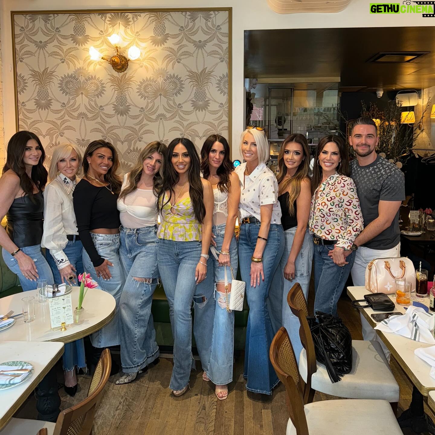 Melissa Gorga Instagram - OK! so my birthday is next week, but I had the best lunch today with my people! Missing a few- ππ nothing better to me then good friends mixed with a little family π And a random gorgeous dog #grateful