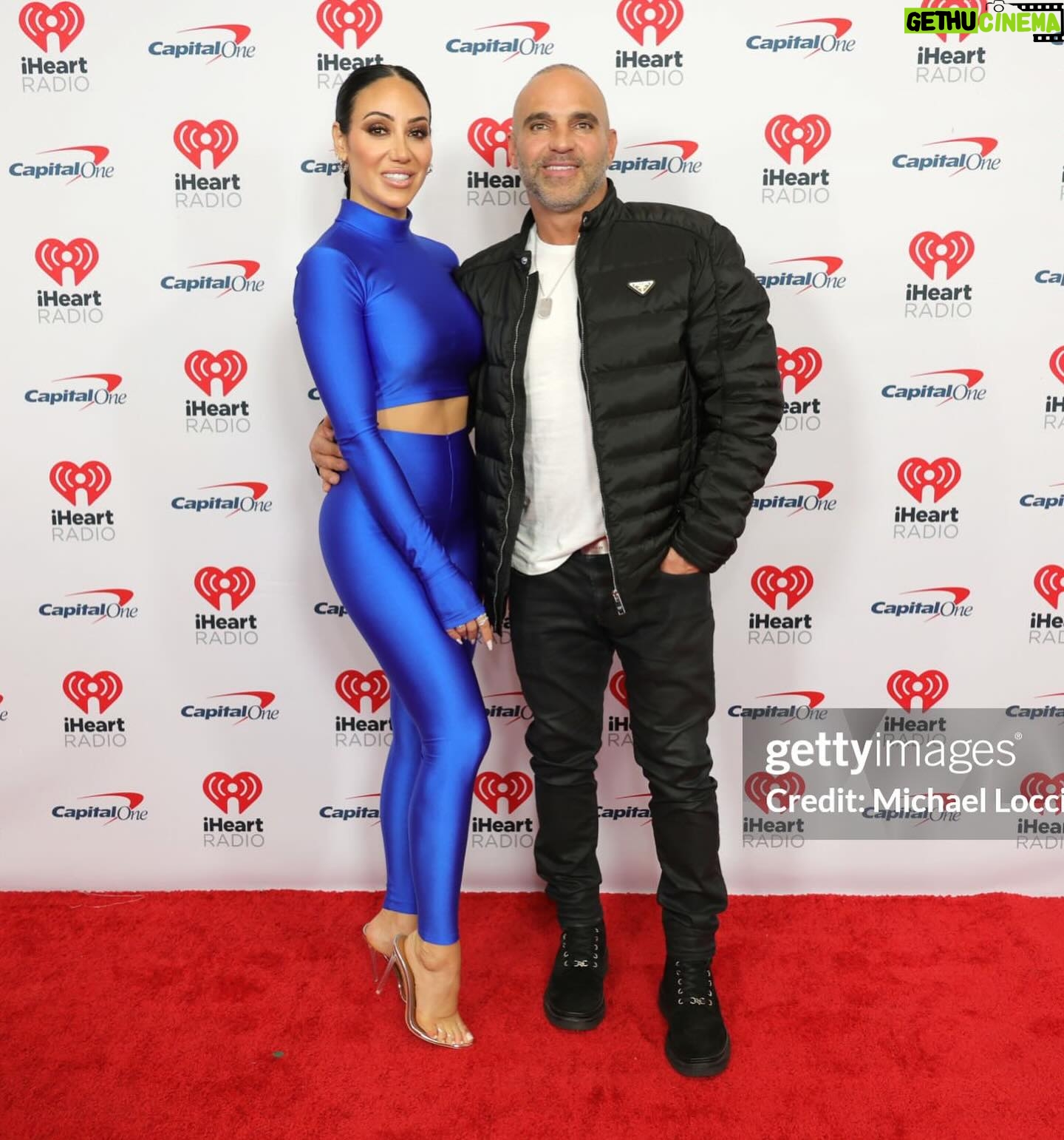 Melissa Gorga Instagram - Always take @antoniagorgaa to @iheartjingleball every year🎄 she had an exam and couldn’t come 😢But was so happy to take my boys and make memories with them❣️ Happy holidays everyone! 🎄🎄