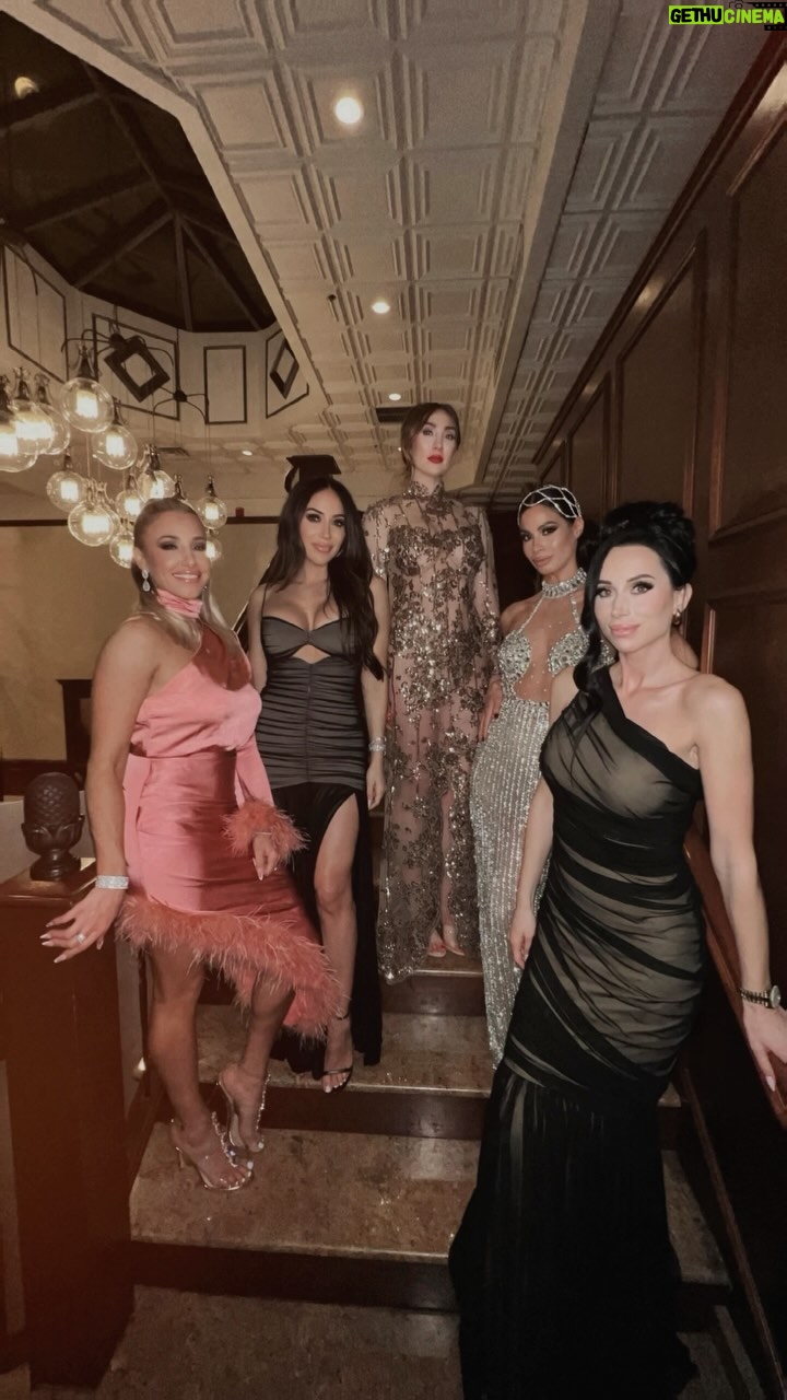 Melissa Gorga Instagram - THIS IS JERSEY. What an amazing night for an amazing cause supporting The Children's Specialty Hospital ❣️🙏🏼 @childrensspecnj @eatcleanbro #rhonj