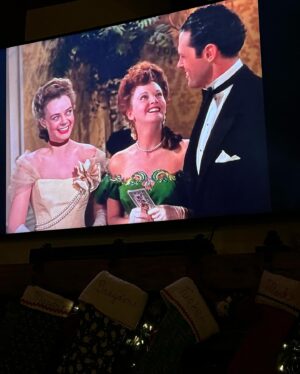 Melissa Joan Hart Instagram - Can you name the movie I was in with the lady on the left? The role of Lucille is played by June Lockhart in #MeetmeinStLouis