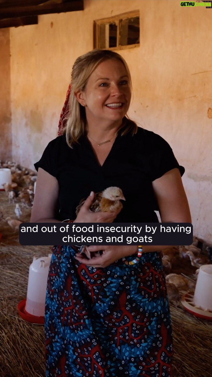 Melissa Joan Hart Instagram - Empowered women EMPOWER WOMEN!๐ช๐ This savings group in Zambia is the embodiment of empowerment โ using the power of community to pay it forward and lift themselves out of poverty. Together, theyโre breaking barriers and building brighter futures. Hereโs to strong women everywhere! ๐๐ย #InvestInWomen #InternationalWomensDay #IWD2024