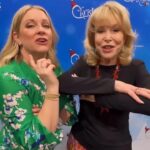 Melissa Joan Hart Instagram - On my way north for some Christmas fun at #ChristmasCon. Who's coming for some holiday cheer and hot coco?