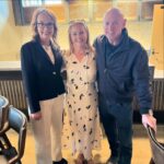 Melissa Joan Hart Instagram - Had a lovely lunch with an Astronaut-Senator and his lovely Congresswoman-activist wife and so many lovely people today in support of @giffords_org! Thanks @captmarkkelly @gabbygiffords for including me in your mission! @candiceking @brotherjones_ @votegloriaj