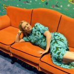 Melissa Joan Hart Instagram - Feeling at home! #Snick #90scon @thats4ent