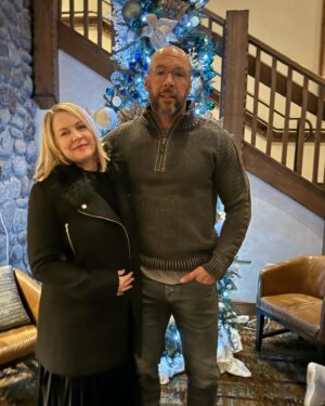 Melissa Joan Hart Instagram - How many pics does it take an 11 year old to get a decent photo of mom and dad? Slide ➡️