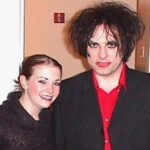 Melissa Joan Hart Instagram - A #LeapYear memory from Feb 29, 2000 thanks to @chris_carrabba for letting me know this exists! #Repost @thecure_onthisday ・・・ "The Cure played "Late Night with Conan O'Brien" filmed at the Rockefeller Center/NBC Studio 6A in New York on Tuesday 29th February, 2000.⠀ ⠀ They played 'Maybe Someday' and 'A Forest' (which was cut in the broadcast.⠀ ⠀ Also appearing on the show was Melissa Joan Hart of 'Sabrina The Teenage Witch' fame. She said that she only appeared on the show as she'd already been trying to get tickets for the audience to see The Cure.⠀ ⠀ The photos are from the official site: 'A COUPLE OF CHEESY PICTURES BACKSTAGE AT THE TAPING OF⠀ LATE NIGHT WITH CONAN O'BRIEN⠀ (THANKS TO ZSUSZANNA MURPHY/ELEKTRA.COM)'⠀ ⠀ Make sure to swipe through to the video, an amazing version of 'Maybe Someday' (taken from aShortTermEffect on vimeo).⠀ ⠀ Robert spoke to Billboard about the song at the time, "("Maybe Someday"is) the only song on the album that's really about the end of the band... people are interpreting a lot of the songs on the record as being about that, but they're not." #thecure #thecureband #cure #robertsmith #simongallup #perrybamonte #rogerodonnell #jasoncooper #bloodflowers #conanobrien