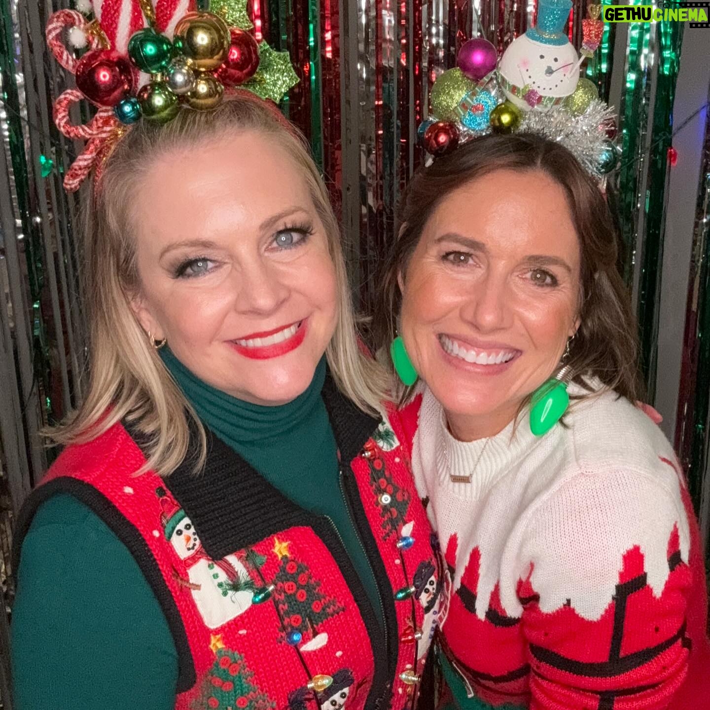 Melissa Joan Hart Instagram - Three legends share a birthday today and I can't let the day end without sending out love for #BettyWhite, @debbiemogelof and my girl Holly. All 3 of these ladies keep me laughing constantly! Happy birthday!