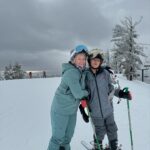 Melissa Joan Hart Instagram - And today.... we ski! ⛷️ because yesterday we snowboarded.