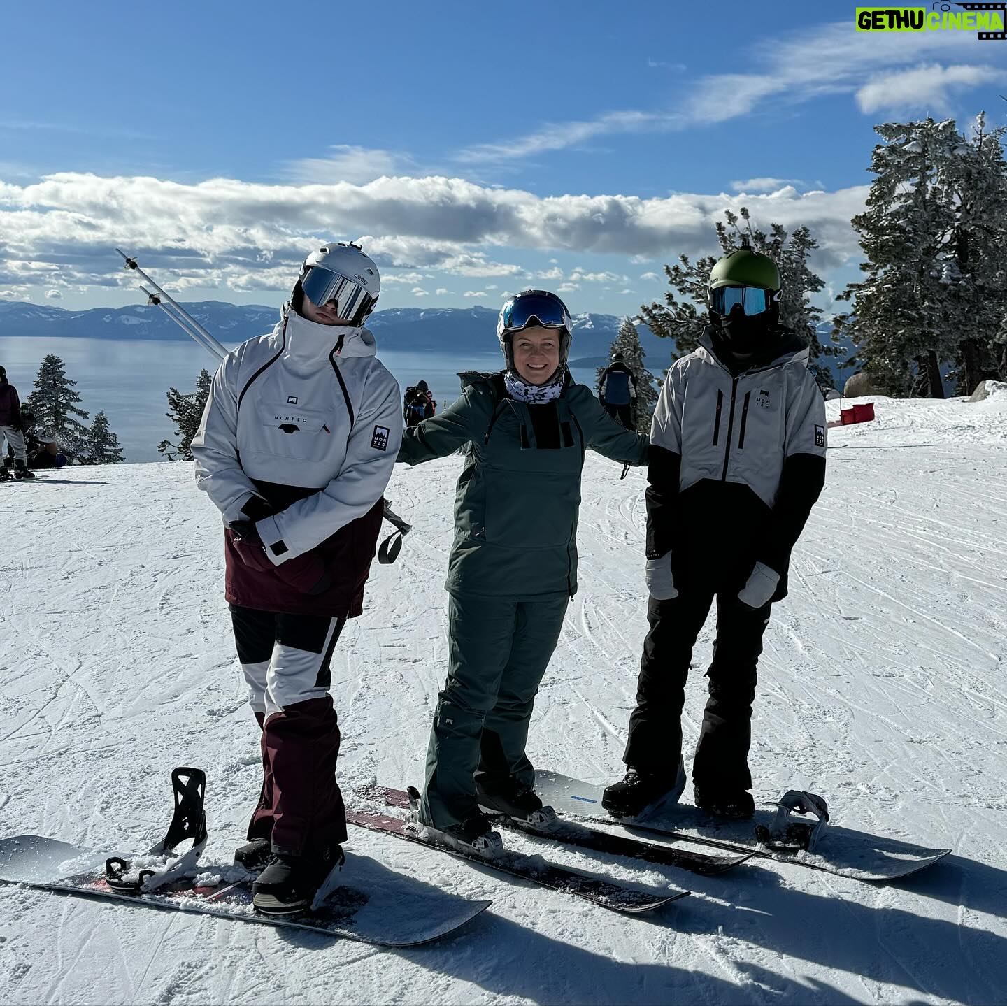 Melissa Joan Hart Instagram - My happy place with my best boys doing our fav thing! ⛷️