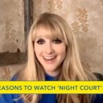 Melissa Rauch Instagram - Thanks @people for the opportunity to share five reasons why everyone should watch #NightCourt with @just_lacretta @indiadebeaufort @ktalwalk #JohnLarroquette Premiering Tuesday 1/17 on @nbc and streaming on @peacocktv 💙